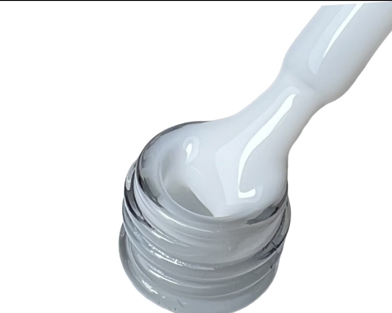 img_6464 Color Rubber Base Milky White VeroNic Nr 37 Hema Free/Tpo Free-15ml - imagine 1
